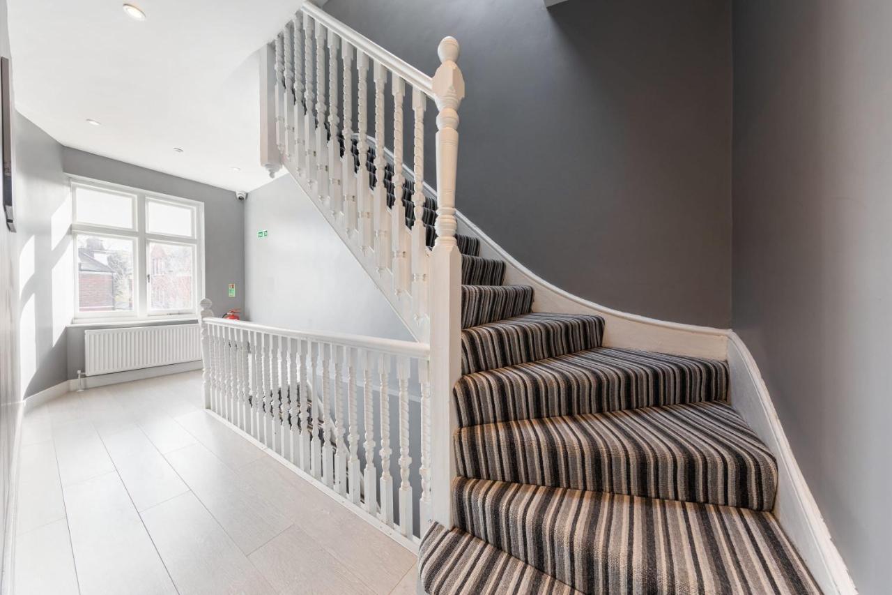 Cozy Ensuite Bedroom For Two Near Tufnell Park London Exterior foto